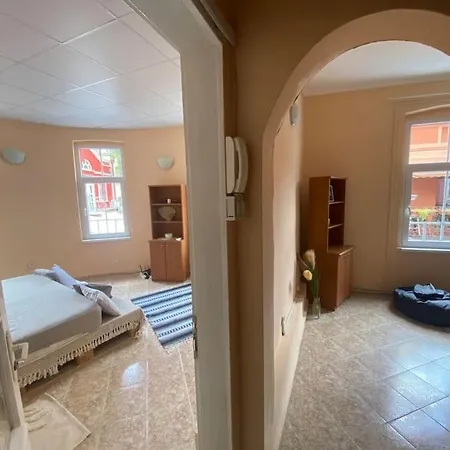 Apartment Bohemian House Kapana *