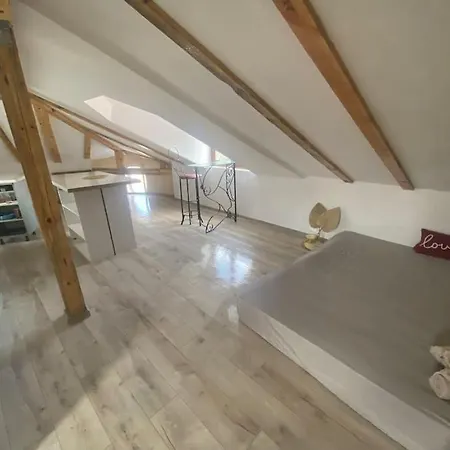 Bohemian House Kapana Apartment
